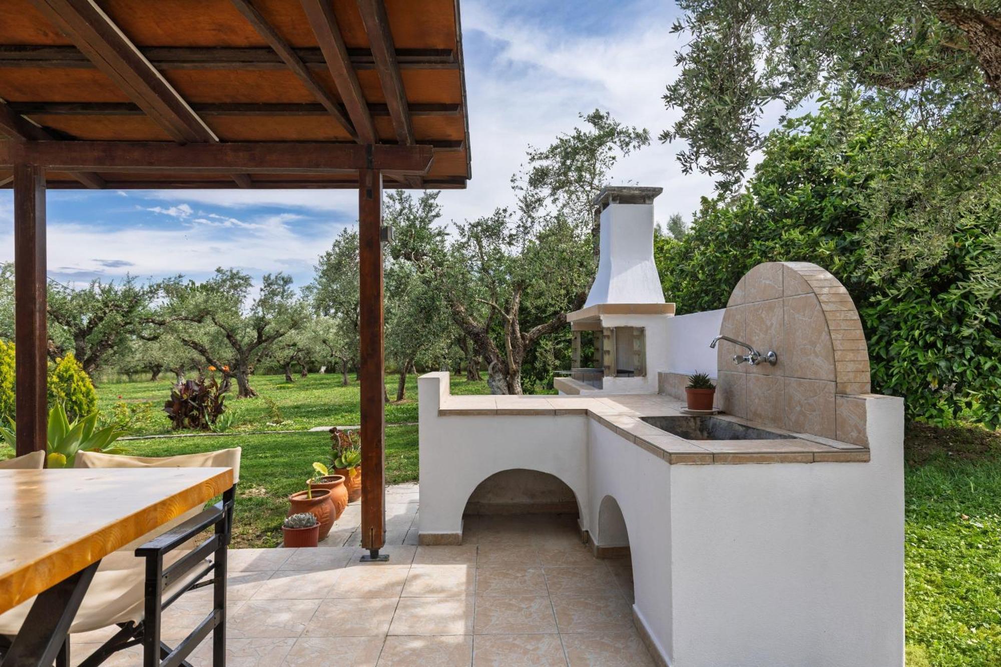 Villa Lola - 3 Bedrooms & Private Pool Литакия Экстерьер фото