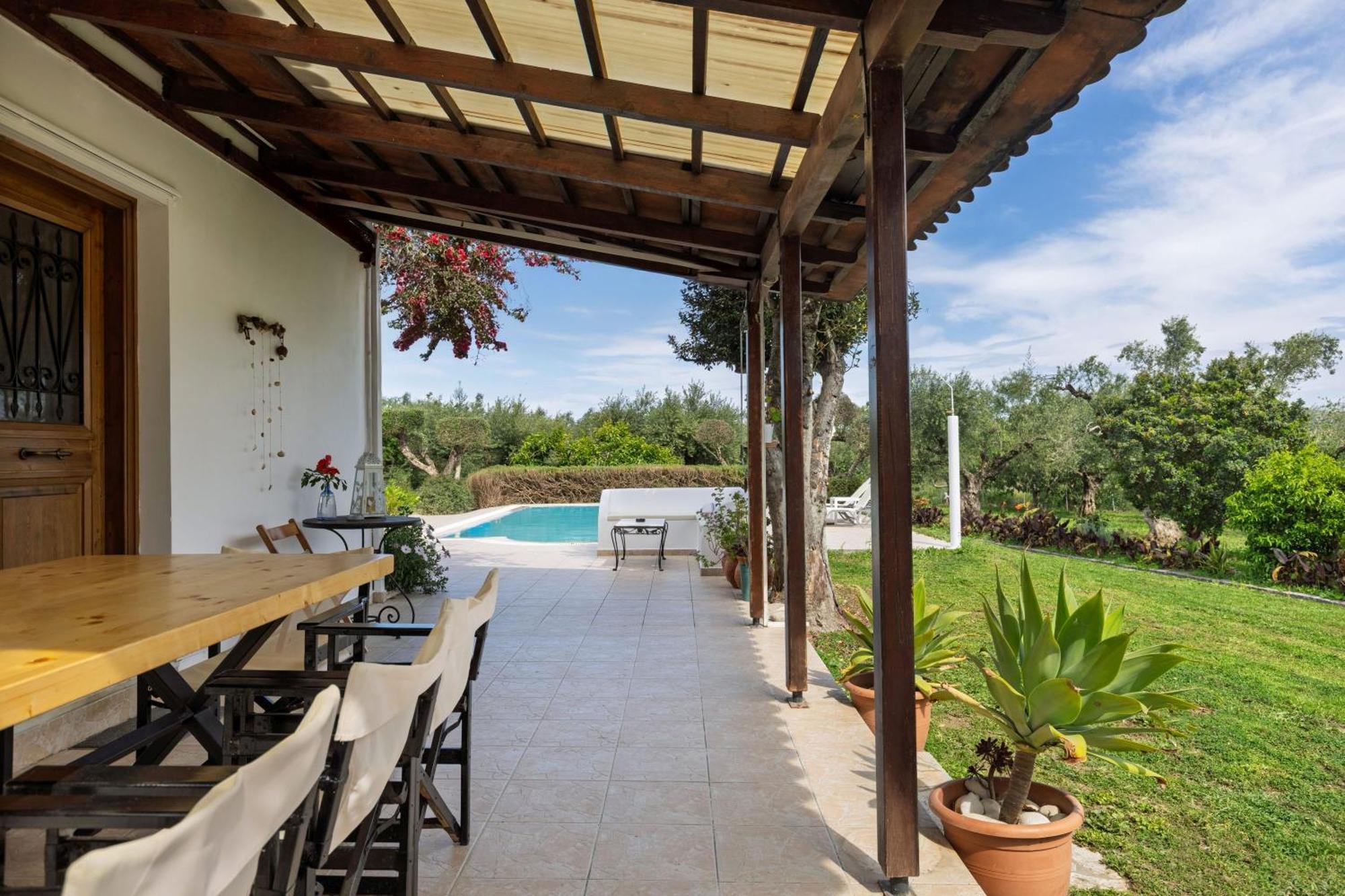 Villa Lola - 3 Bedrooms & Private Pool Литакия Экстерьер фото