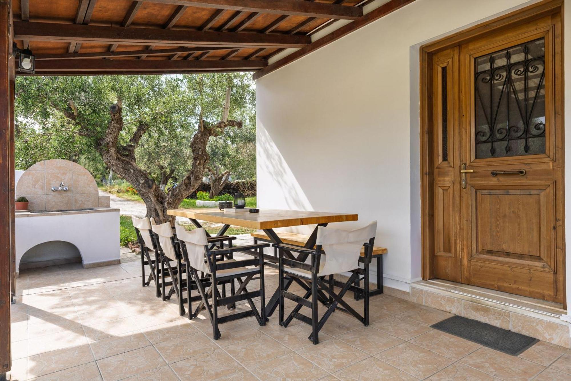 Villa Lola - 3 Bedrooms & Private Pool Литакия Экстерьер фото