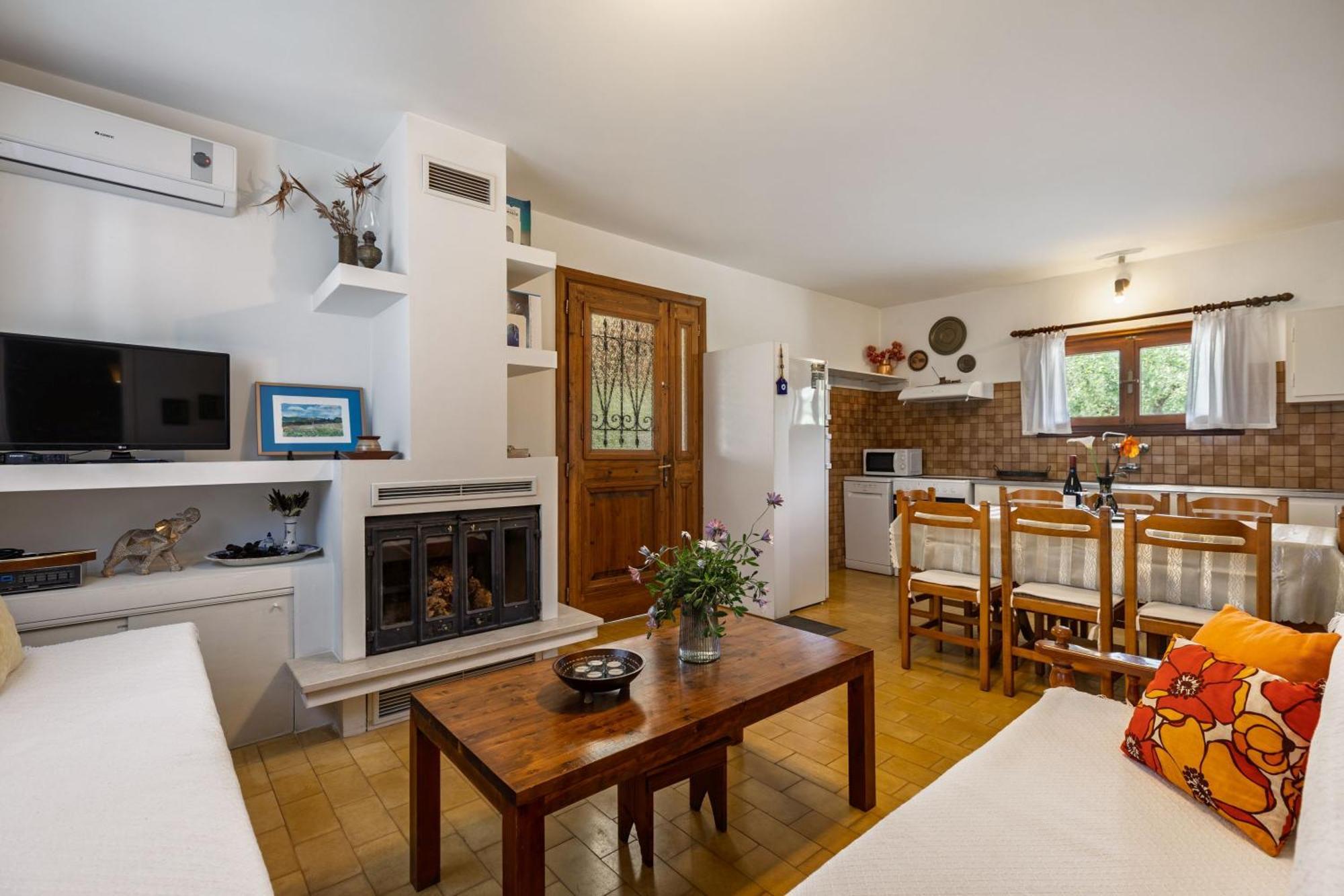 Villa Lola - 3 Bedrooms & Private Pool Литакия Экстерьер фото