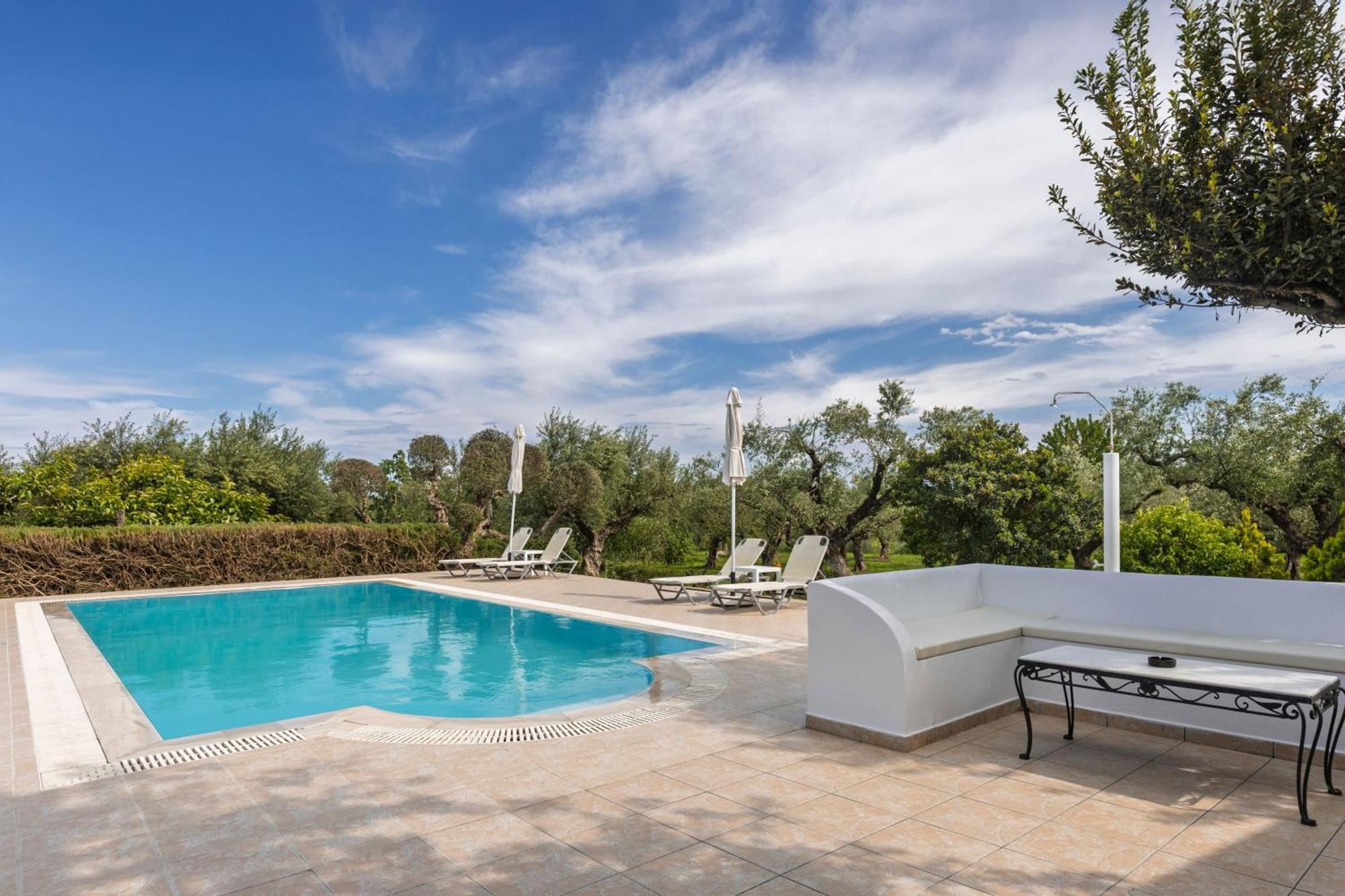 Villa Lola - 3 Bedrooms & Private Pool Литакия Экстерьер фото