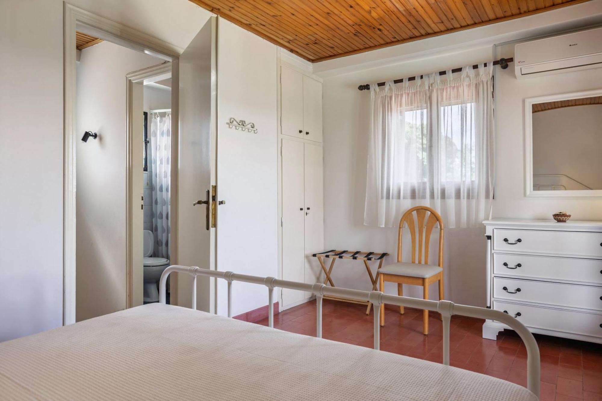 Villa Lola - 3 Bedrooms & Private Pool Литакия Экстерьер фото