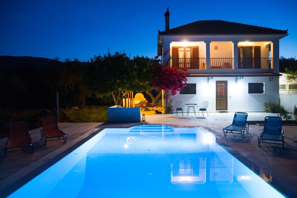 Villa Lola - 3 Bedrooms & Private Pool Литакия Экстерьер фото