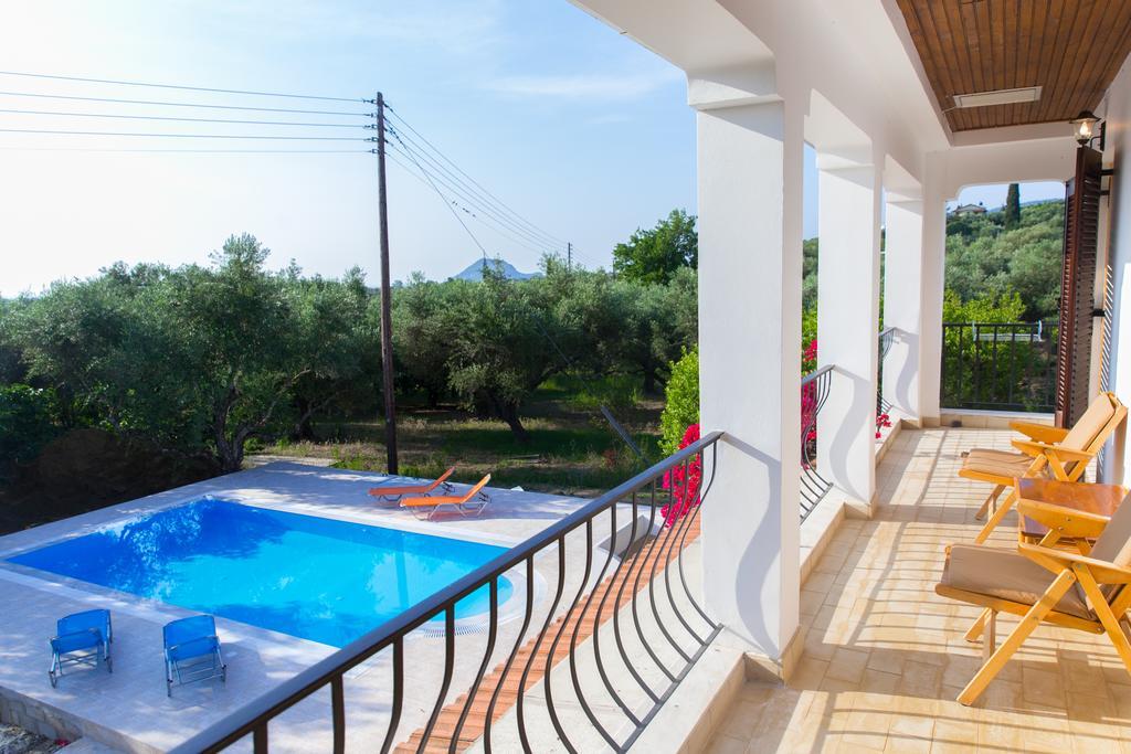 Villa Lola - 3 Bedrooms & Private Pool Литакия Экстерьер фото